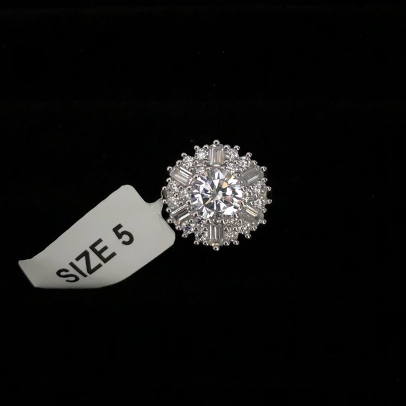 Charmed Aroma Jewelry - NWT 925 Sterling Silver Ring